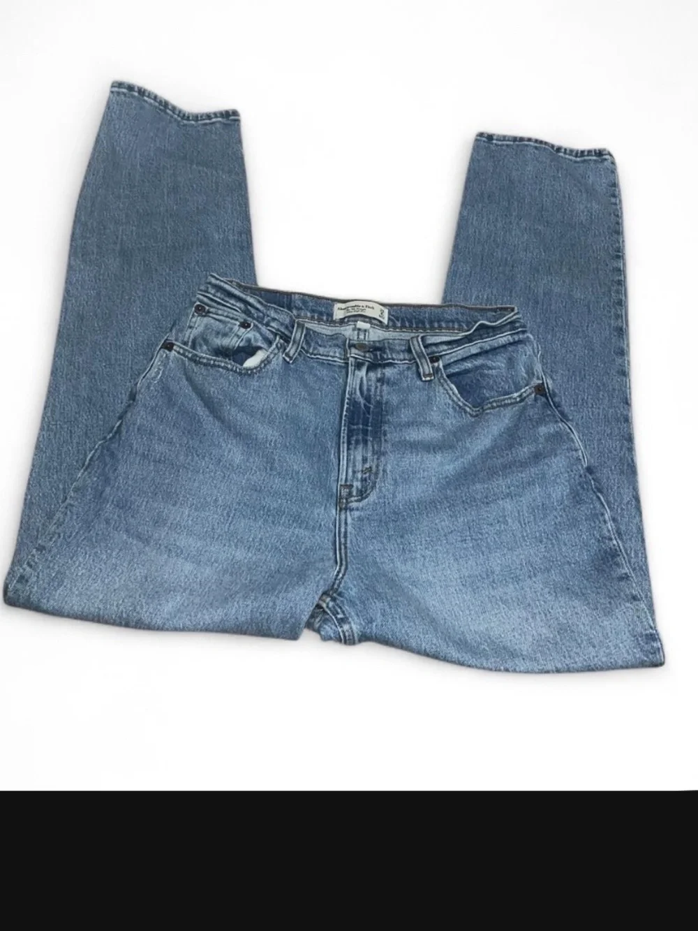 Abercrombie & Fitch The 90’s Straight Ultra High Waisted Jeans